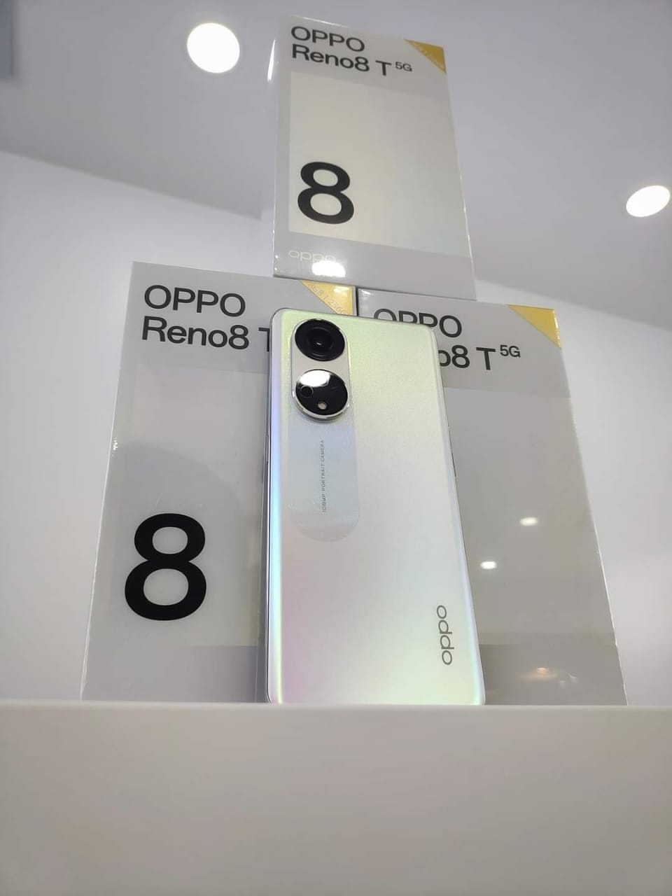 OPPO Reno 8T Mobile