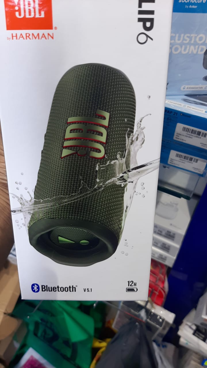 JBL Flip 6 waterproof speaker