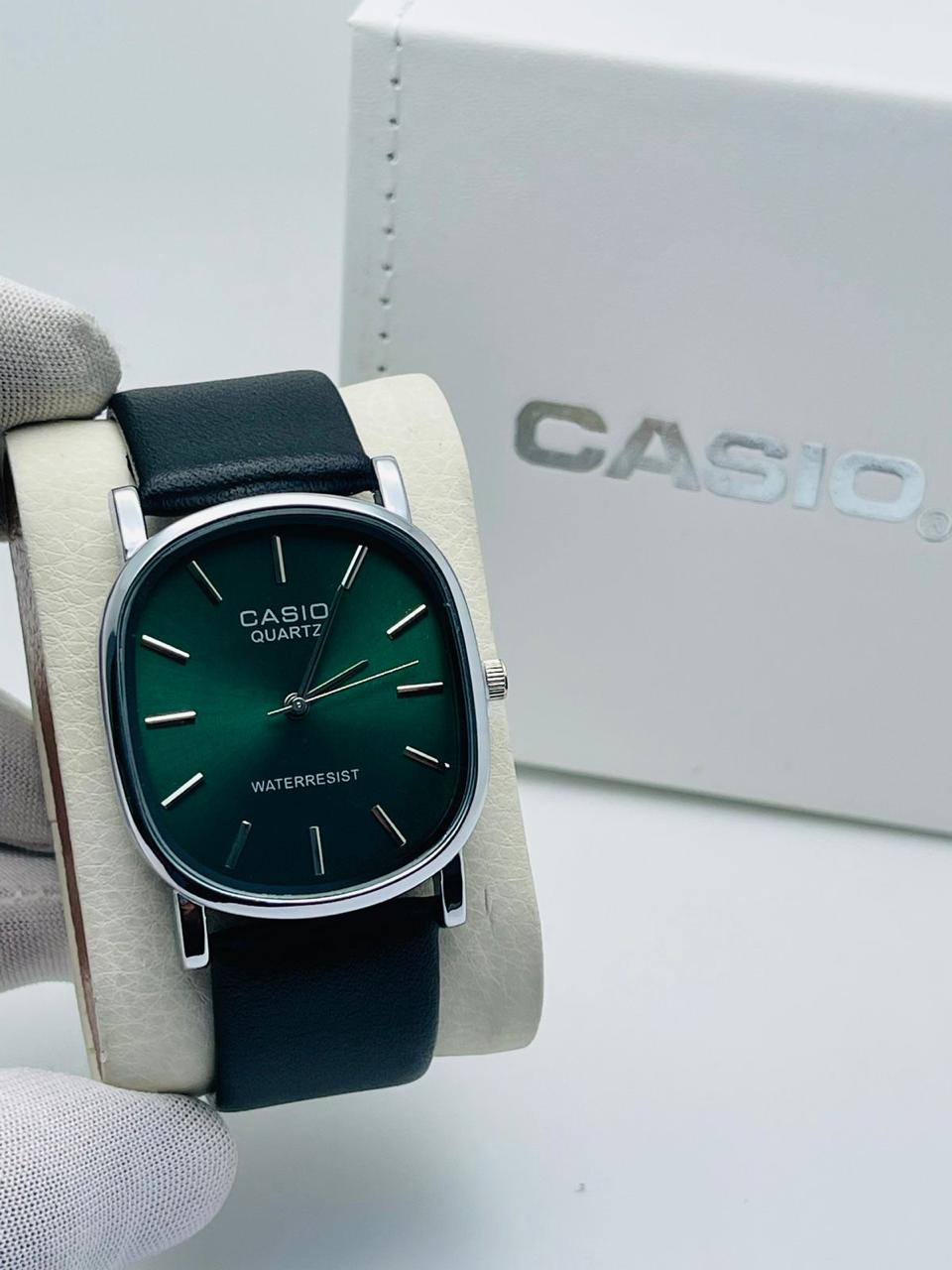 CASIO QUARTZ COUPLE LEATHER WATCH